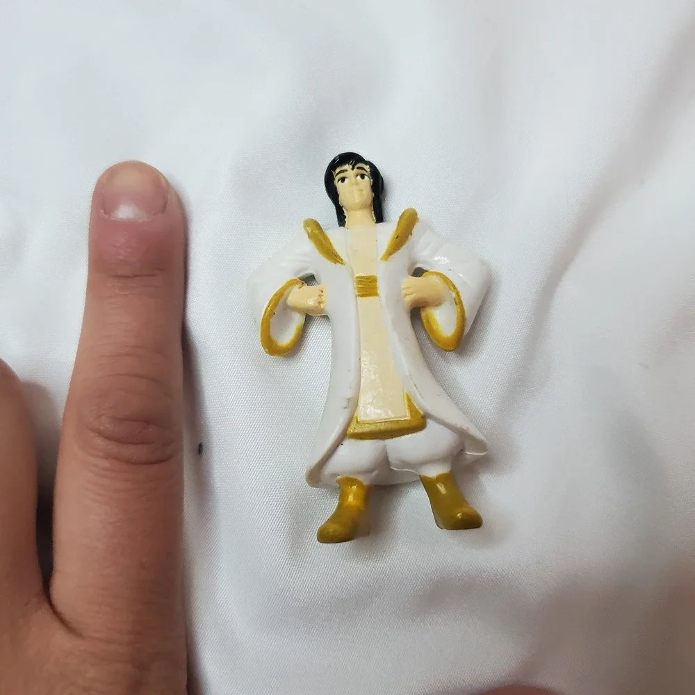 Aladdin McDonald's Happy Meal Toy 1996 Disney King Of Thieves Cake‎ Topper